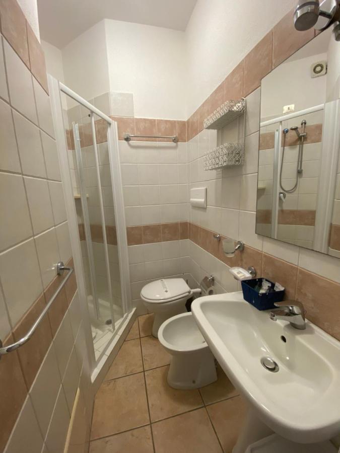 Palau City Hotel Luaran gambar